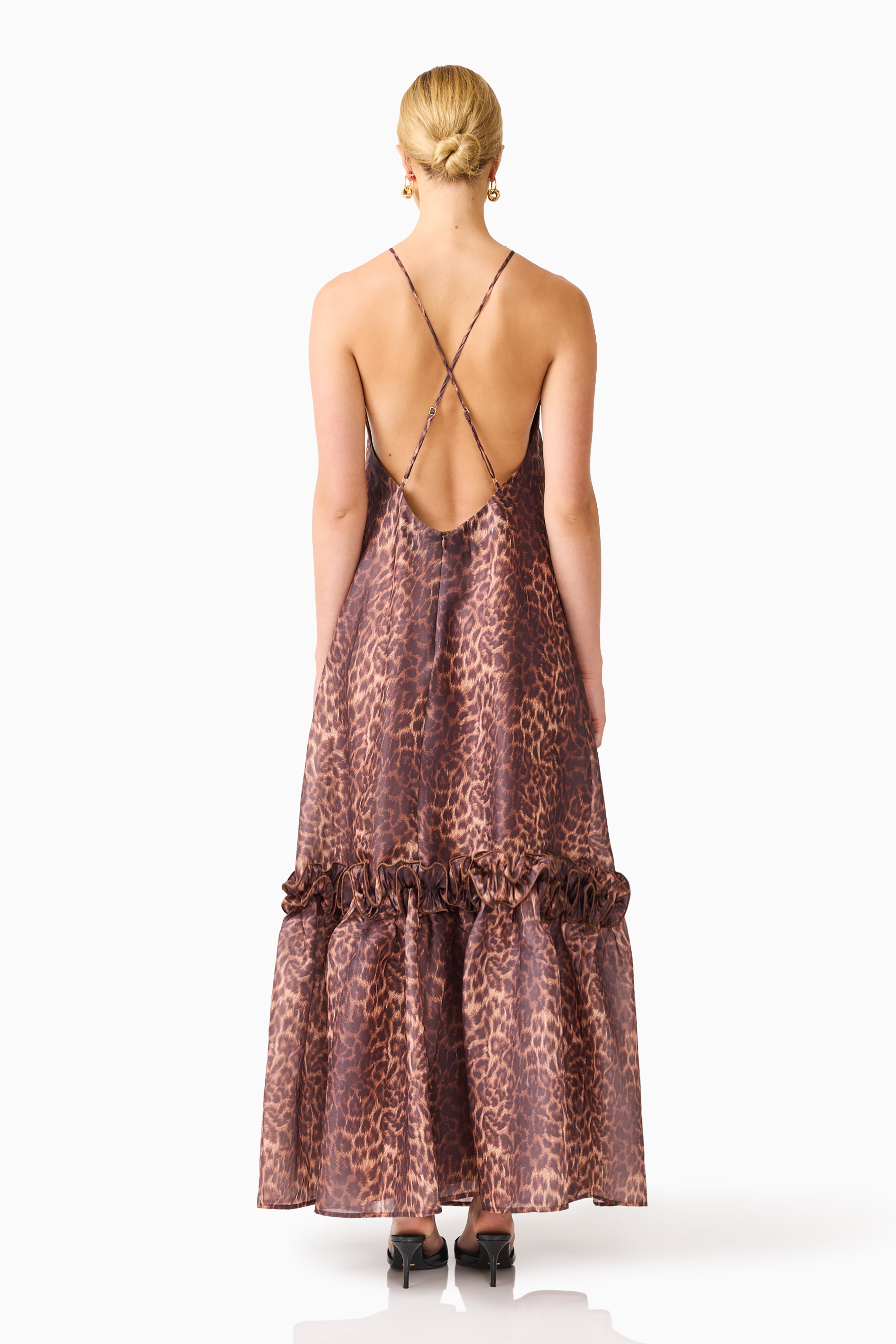 CURAAE Zamira Halter Maxi Dress in Brown Multi