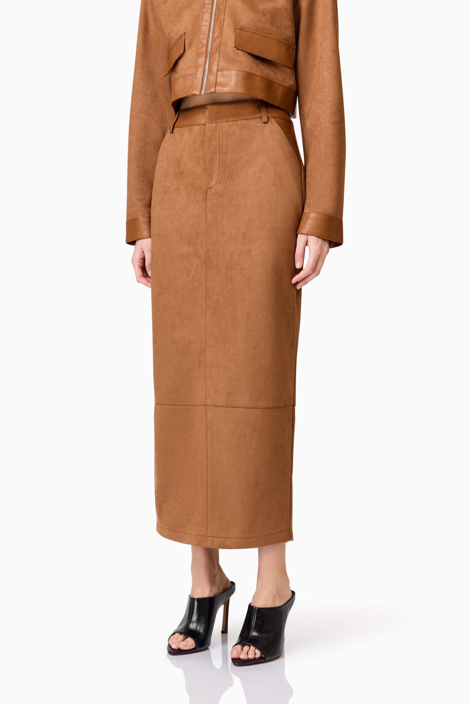 CURAAE Aroha Suede Cropped Jacket in Brown